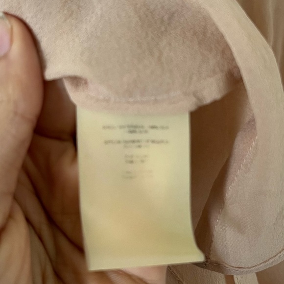 Alice + Olivia Ruffled Layered Lightweight Pink Plus 100 % Silk Blouse Size M - Picture 7 of 13